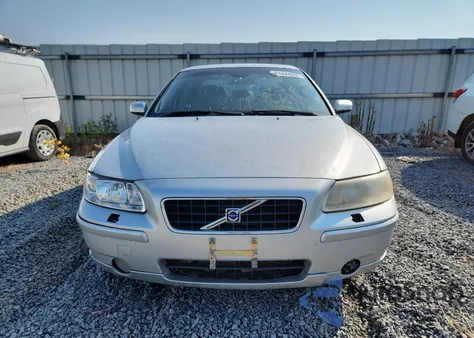2006 Volvo S60 T5 из США, поврежденный, VIN YV1RS547162526991
